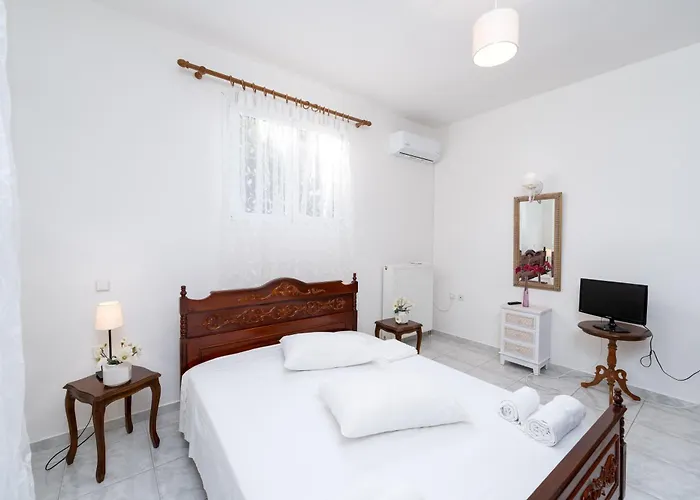 Sainis Rooms